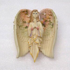 Angel's Embrace Christmas Around the World House of Lloyd Stock  #530953 Vintage